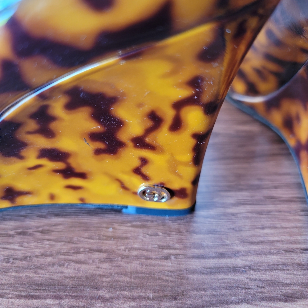 Gucci Women's Tortoiseshell Peep Toe Wedges - Picture 6 of 9